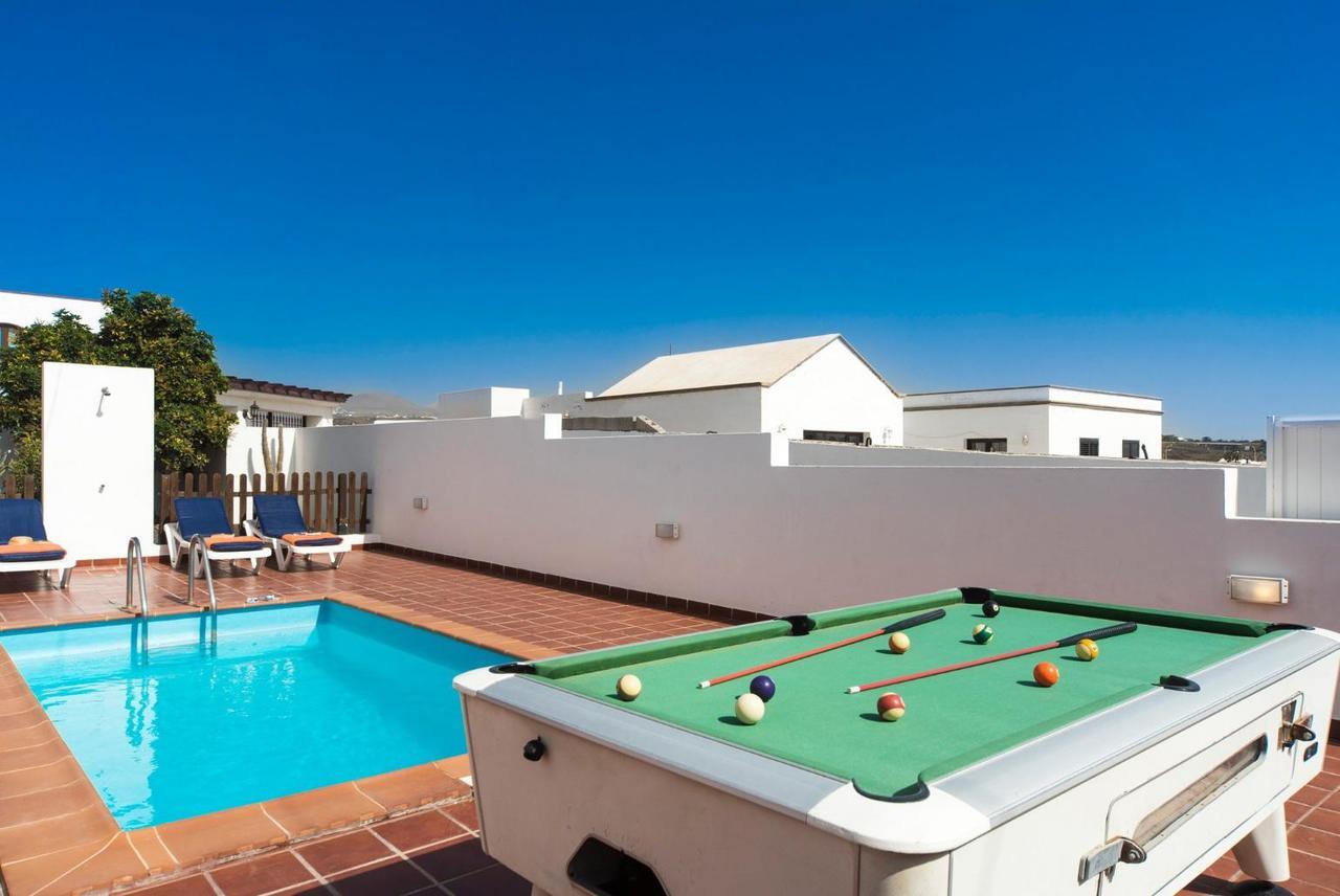 Villa Julianne 1 Puerto del Carmen  Eksteriør billede