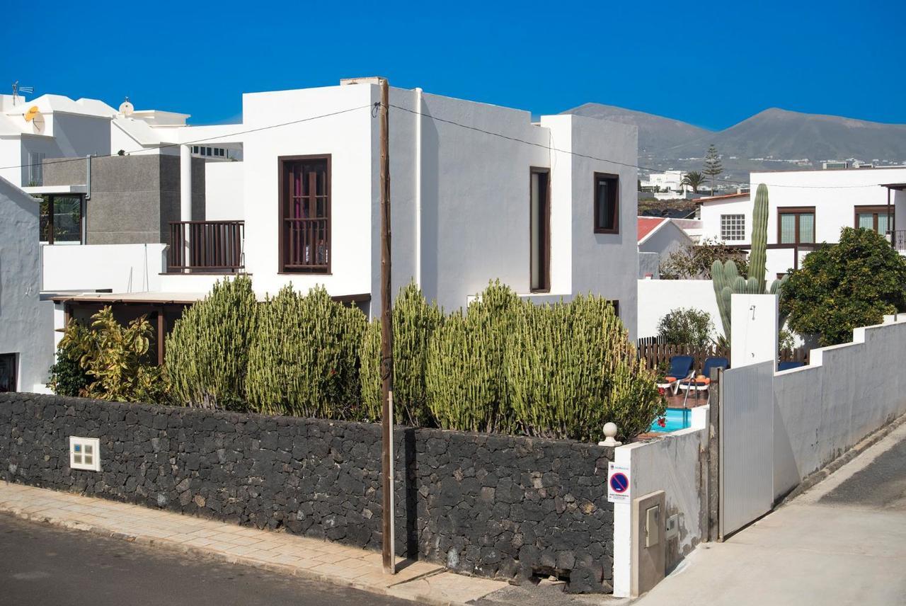 Villa Julianne 1 Puerto del Carmen  Eksteriør billede